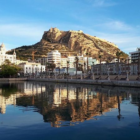 Apartamento En Alicante La Casa Azul Santa Faz Bagian luar foto
