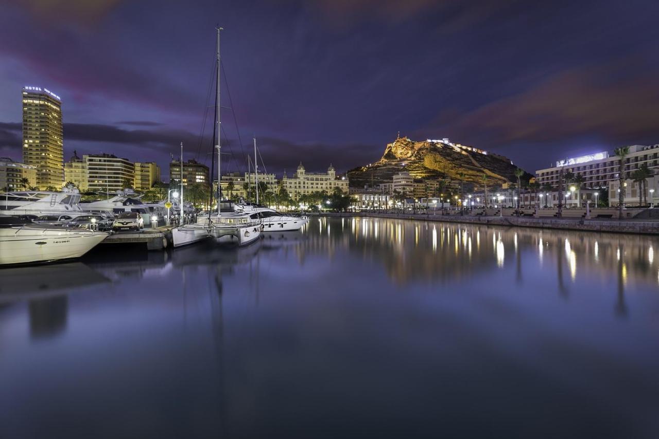 Apartamento En Alicante La Casa Azul Santa Faz Bagian luar foto